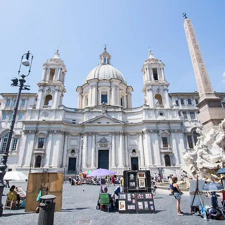 Art Navona Square Lägenhet *