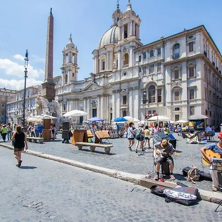 Art Navona Square Lägenhet *