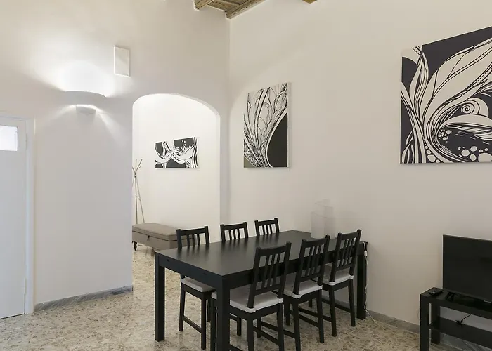 Art Navona Square アパート *